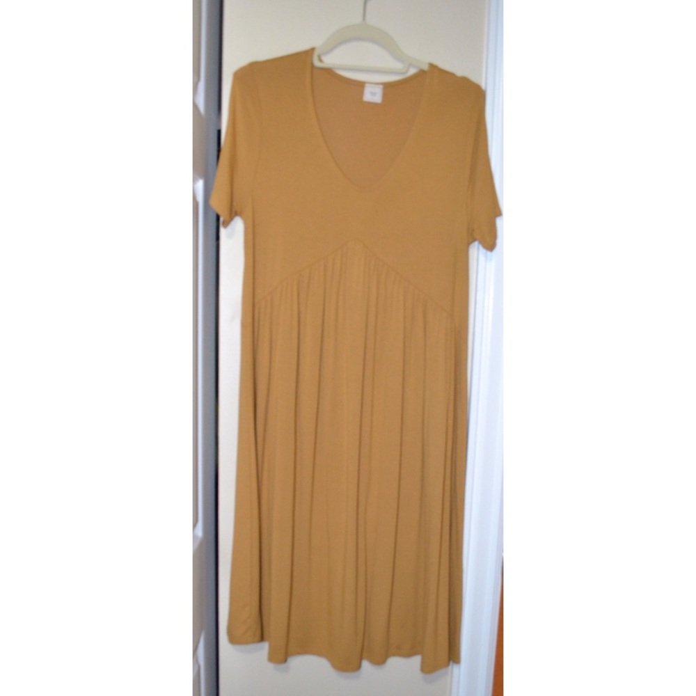 Yellow Relaxed Peplum / Babydoll T-shirt Dress